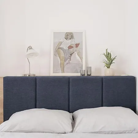 Tranquility - 3 Rooms, 48m2 Apartment Prag